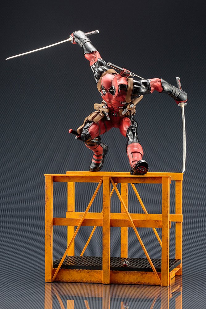 Deadpool Marvel Now Super Deadpool ArtFX Statue