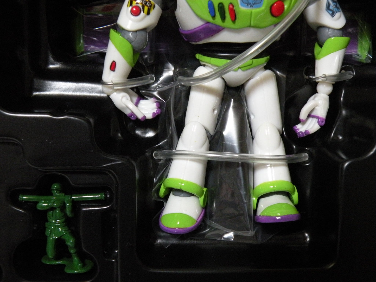 SCI-FI Revoltech Series No.011 Buzz Lightyear