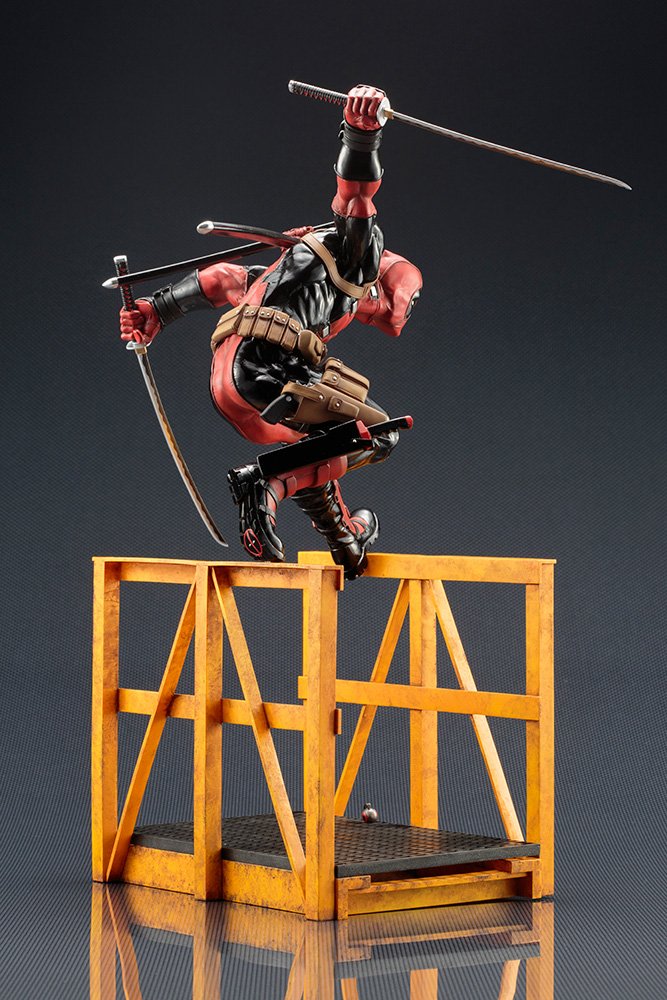Deadpool Marvel Now Super Deadpool ArtFX Statue